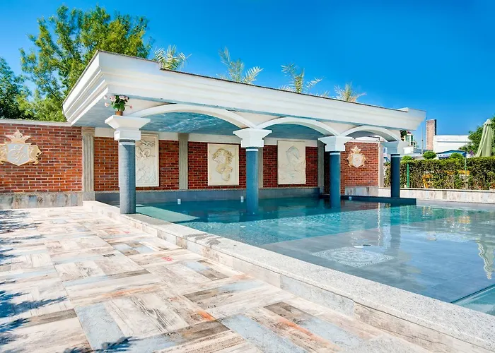 Siena Palace 4* Πριμόρσκο