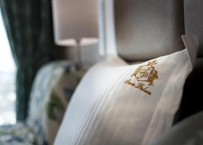 Siena Palace Ξενοδοχείο 4*