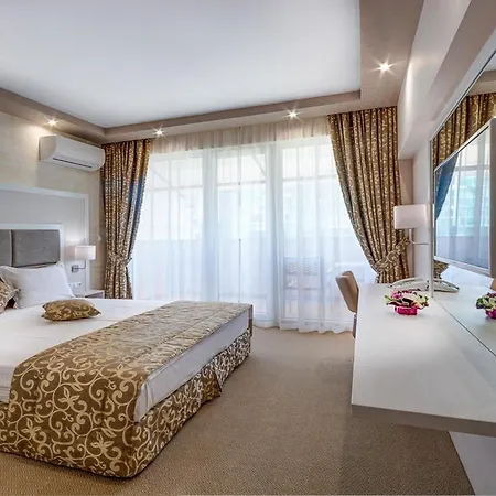 Siena Palace Otel 4*